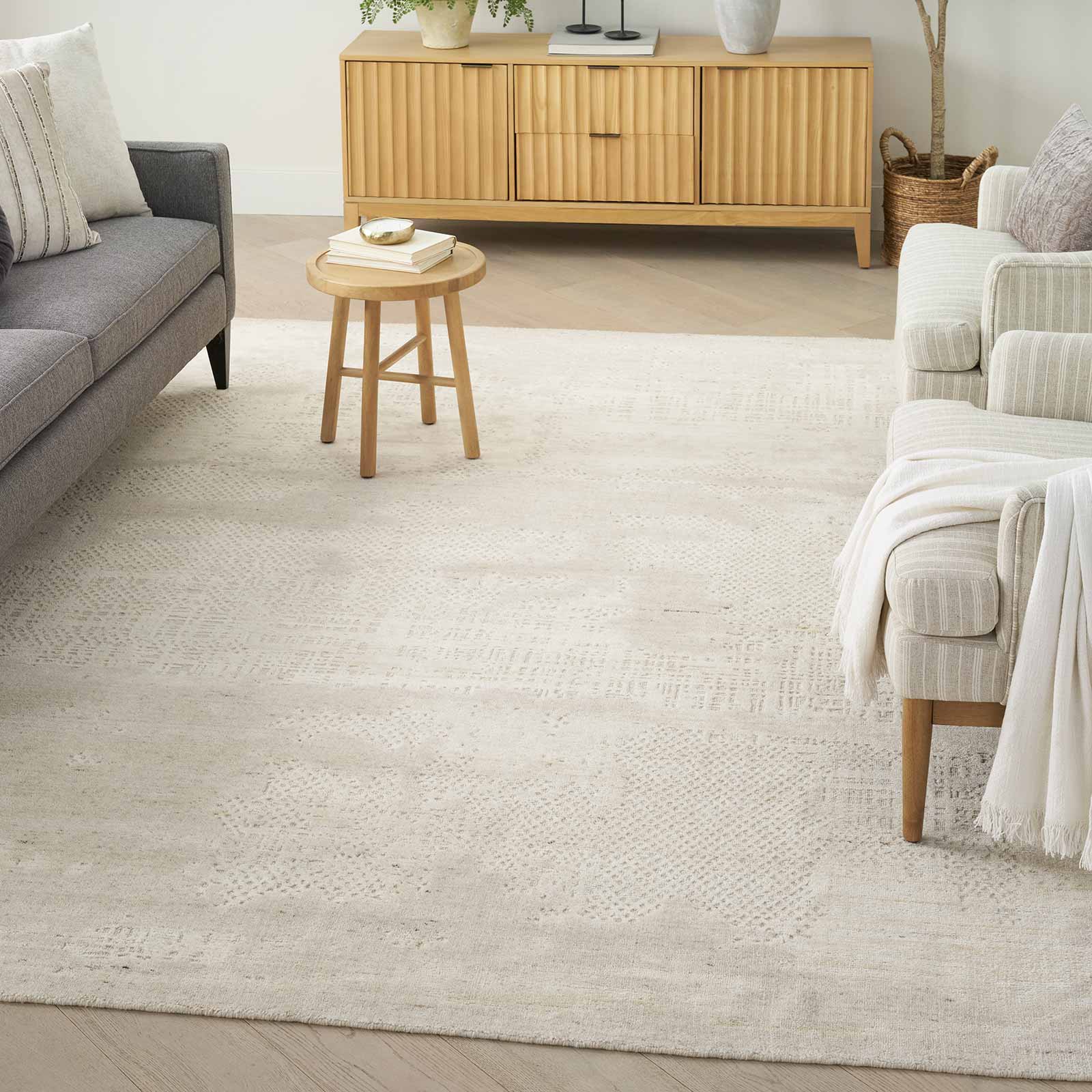 Nourison tapis Harmony HAY07 IVORY 8x10 099446936547 interior 1