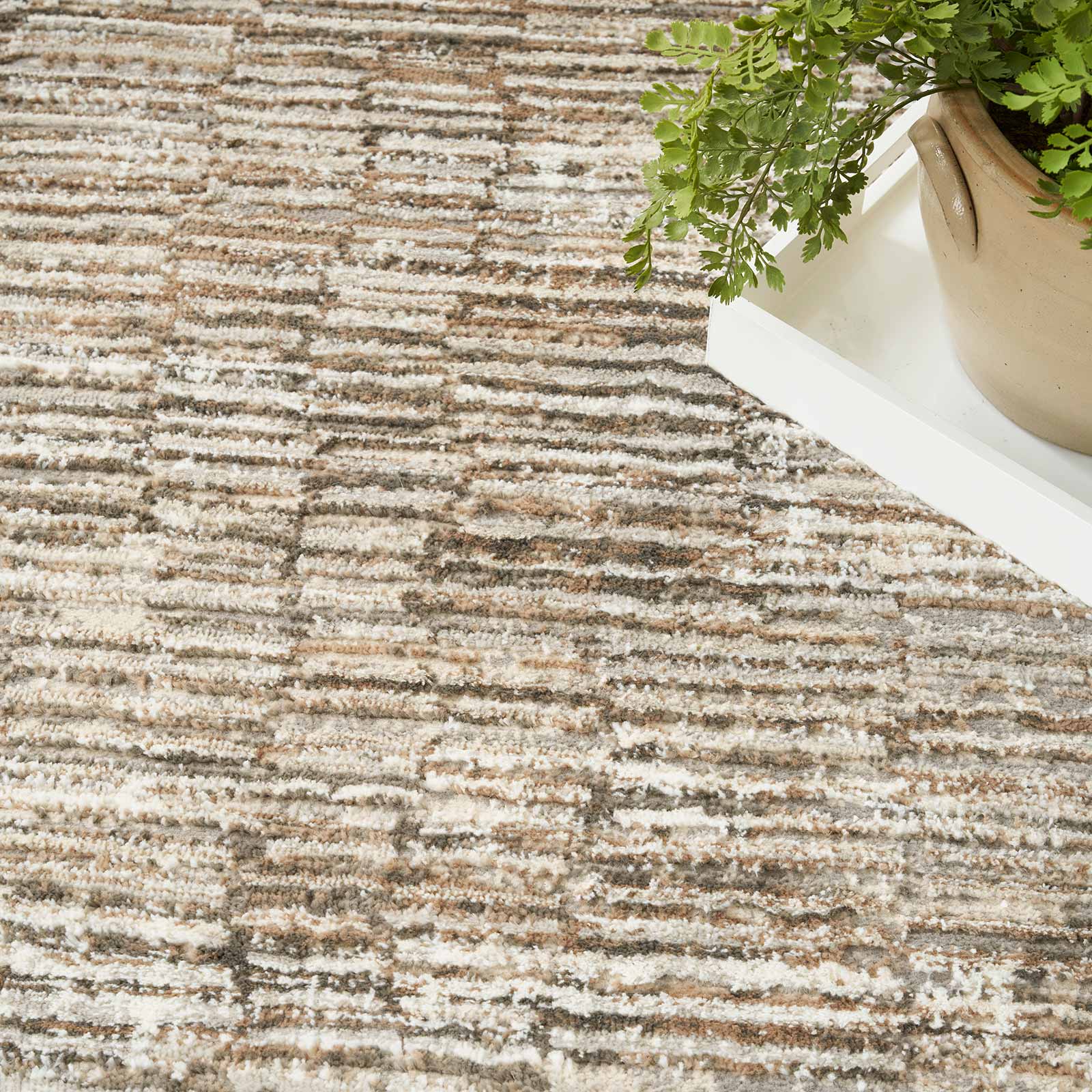 Nourison tapis Sustainable Trends SUT06 IVMOC IVORY MOCHA 5x7 099446954411 interior 2